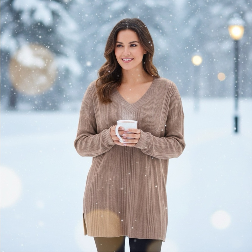Andrew Marc Top V-Neck Ribbed Long Sleeve - size S
